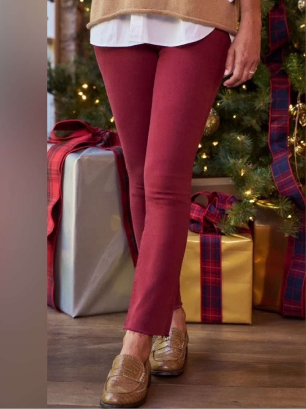 Frank & Eileen Derry Illusion Pull-On Pant in Off Cranberry Red